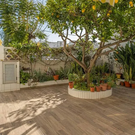 Lemon House Alvor